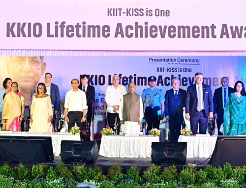 Eminent Personalities Visit KIIT and KISS